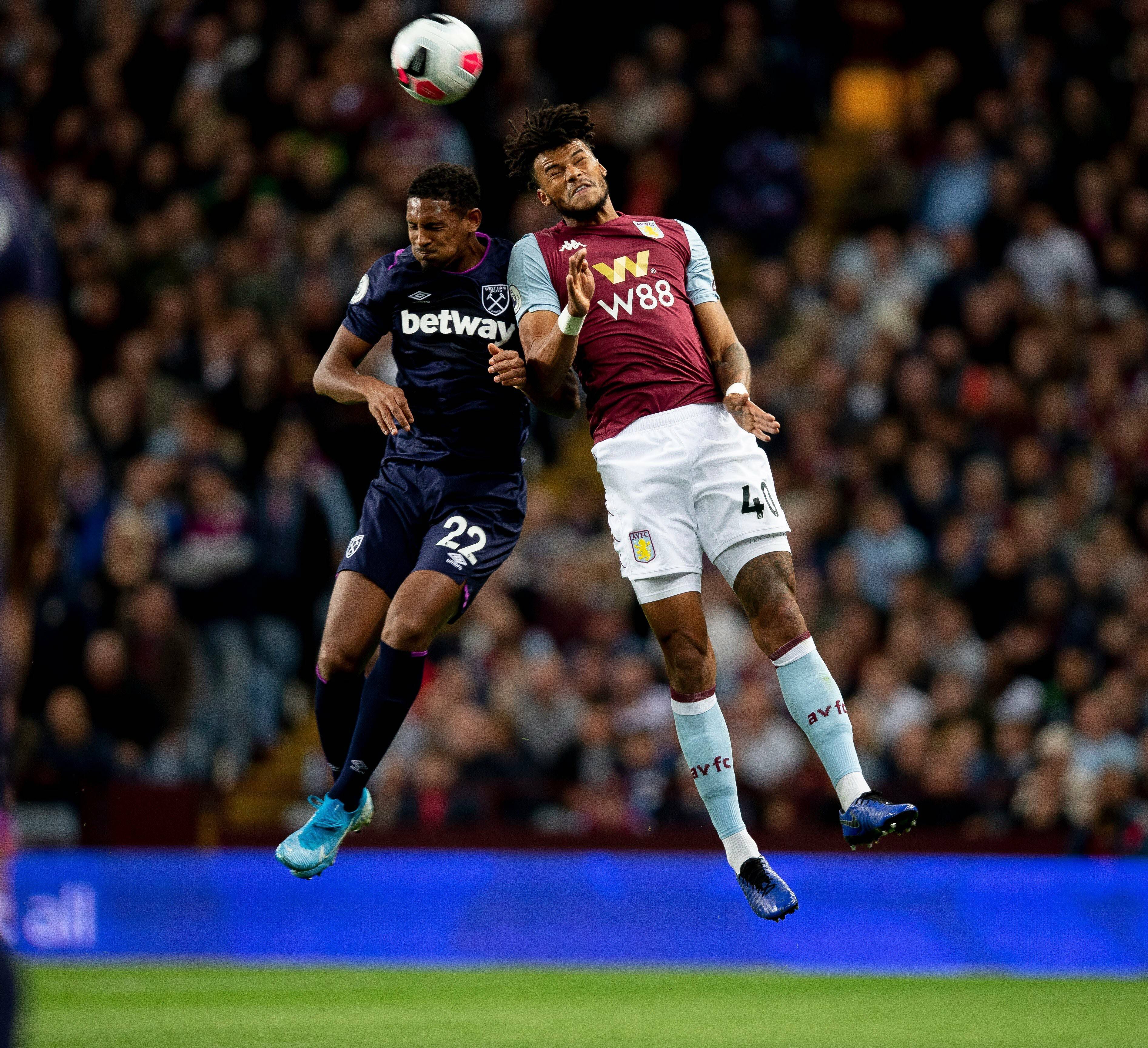 游戏电玩-关于欧联赛前再迎强敌，山东泰山单刀错失，主帅态度：球迷炸锅，年轻球员得到机会的信息