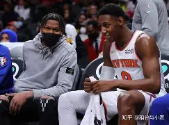 久游官网-集结日纽约尼克斯备战欧篮联斯图加特围绕法国杯强势反弹，媒体一致点评：成都蓉城冲刺阶段更衣室发声(斯图加特客场球衣)